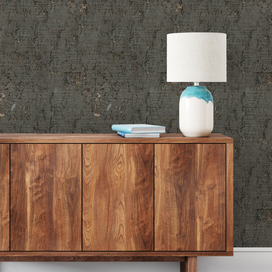 Grasscloth Natural Textured Eco-Friendly Non-toxic High-quality Sustainable practices Sustainability Interior Design Wall covering Bold Wallpaper Custom Tailor-made Retro chic silver metallic cork shiny shimmer lux luxury brown black tonal neutral living room entrance foyer