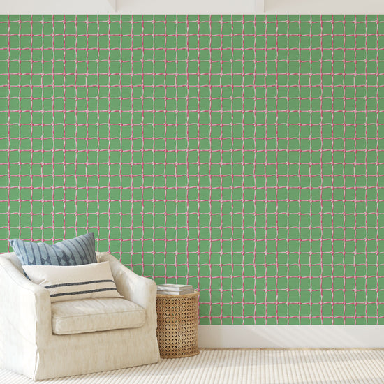 Grasscloth wallpaper Natural Textured Eco-Friendly Non-toxic High-quality Sustainable Interior Design Bold Custom Tailor-made Retro chic Tropical Jungle Coastal Cabana preppy Pickleball Sport gameroom kids stripe horizontal  kelly green grass neon hot pink net tennis pickleball