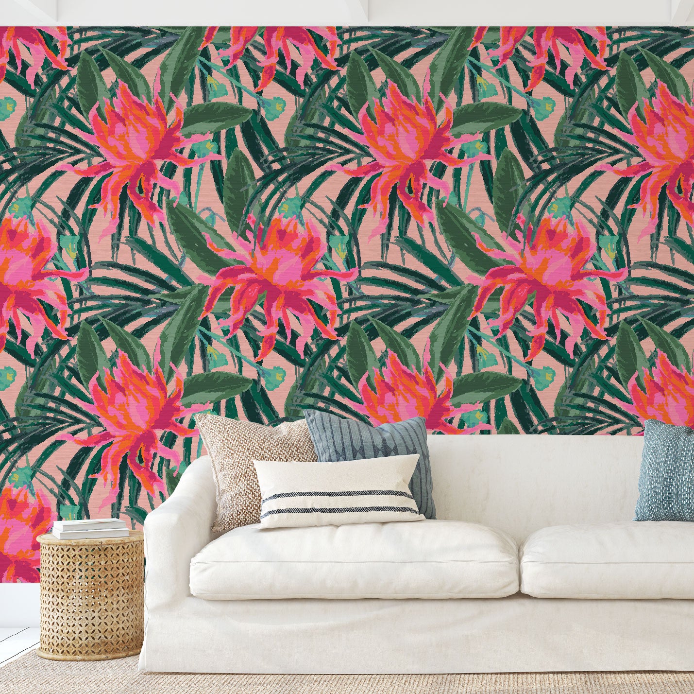 grasscloth wallpaper with light pink based featuring oversized painterly tropical flowers and palm leafs in striking shades of pink and leafs in shades of deep green Natural Textured Eco-Friendly Non-toxic High-quality Sustainable Interior Design Bold Custom Tailor-made Retro chic Tropical Jungle Coastal preppy Garden Seaside Coastal Seashore Waterfront Vacation home styling Retreat Relaxed beach vibes Beach cottage Shoreline Oceanfront botanical palm leaf living room